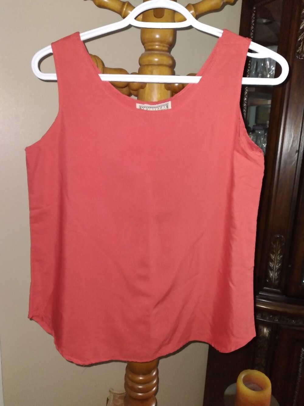 Elegant Sleeveless Top, Editions Lifestyles, Size - S/P
